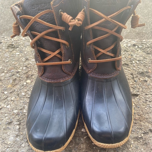 Sperry women’s duck boots - Picture 3 of 5